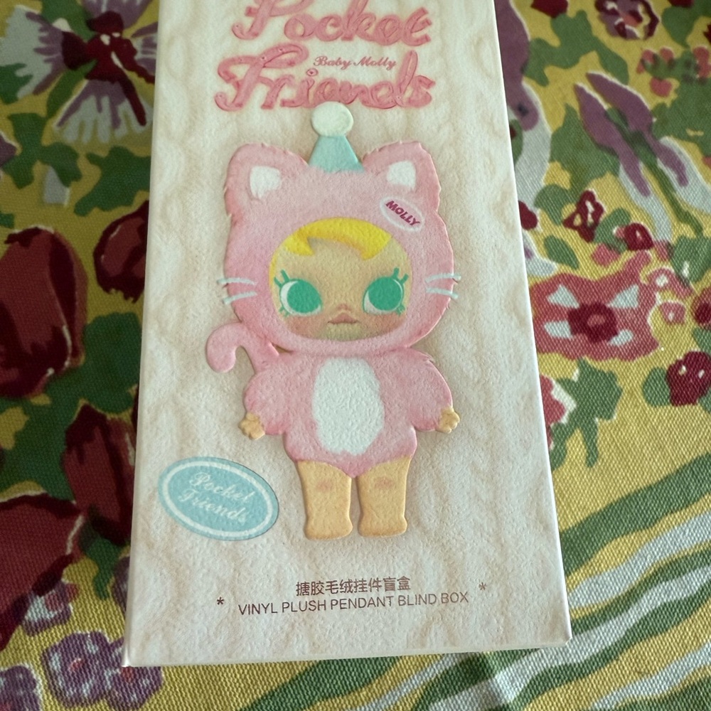 Pop Mart - Molly Pocket Friends Vinyl Plush Pendant Blind Box